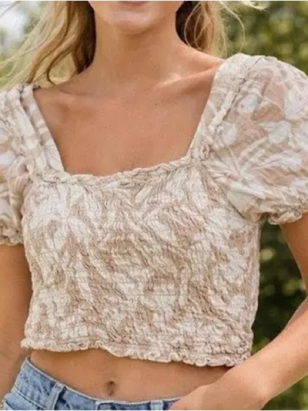 Monteau Los Angeles linen blend crop top, size L, Excellent condition!